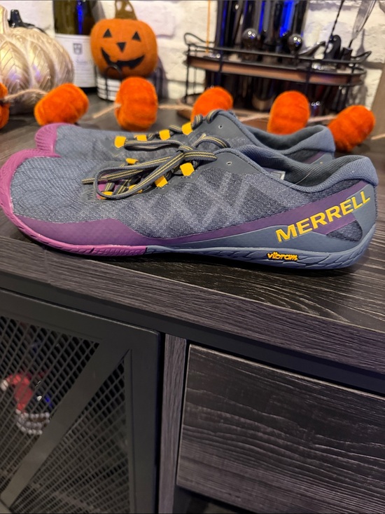 Merrell Shoes - Merrell Women's Vapor Glove 3 Trail Runner, Turbulence,  size 9